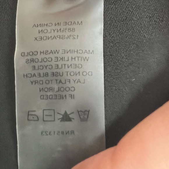 Vince Comuto Rich Black Coated Ponte High Rise Pull On Leggings Large NWT - Picture 7 of 7